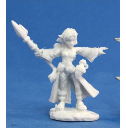 Cassie, Gnome Wizard (sculpted by Werner Klocke)