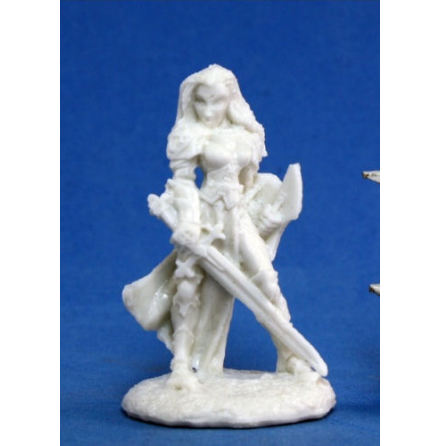 Finari, Female Paladin (sculpted by Werner Klocke)