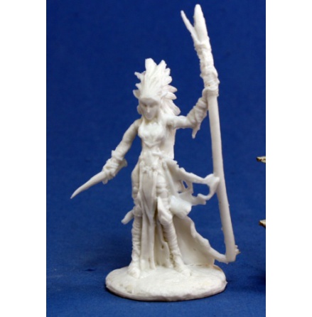 Liela, Dark Elf Wizard (sculpted by Werner Klocke)